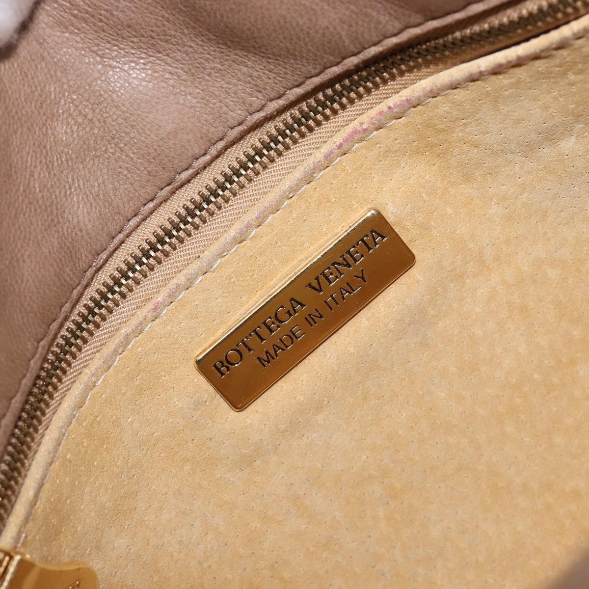 Bottega Veneta Tassel Flap Intrecciato Nappa Beige Leather Crossbody Bag Bag (Pre-Owned)