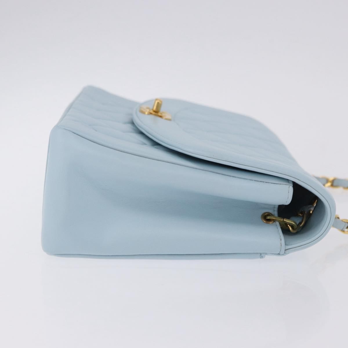Chanel Vintage Diana Flap Quilted Lambskin Blue Leather Shoulder Bag Bag (Pre-Owned)
