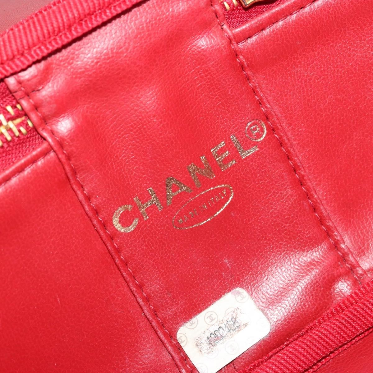 Chanel Vintage Timeless Cosmetic Case Caviar Red Leather Clutche & Pouche Bag (Pre-Owned)