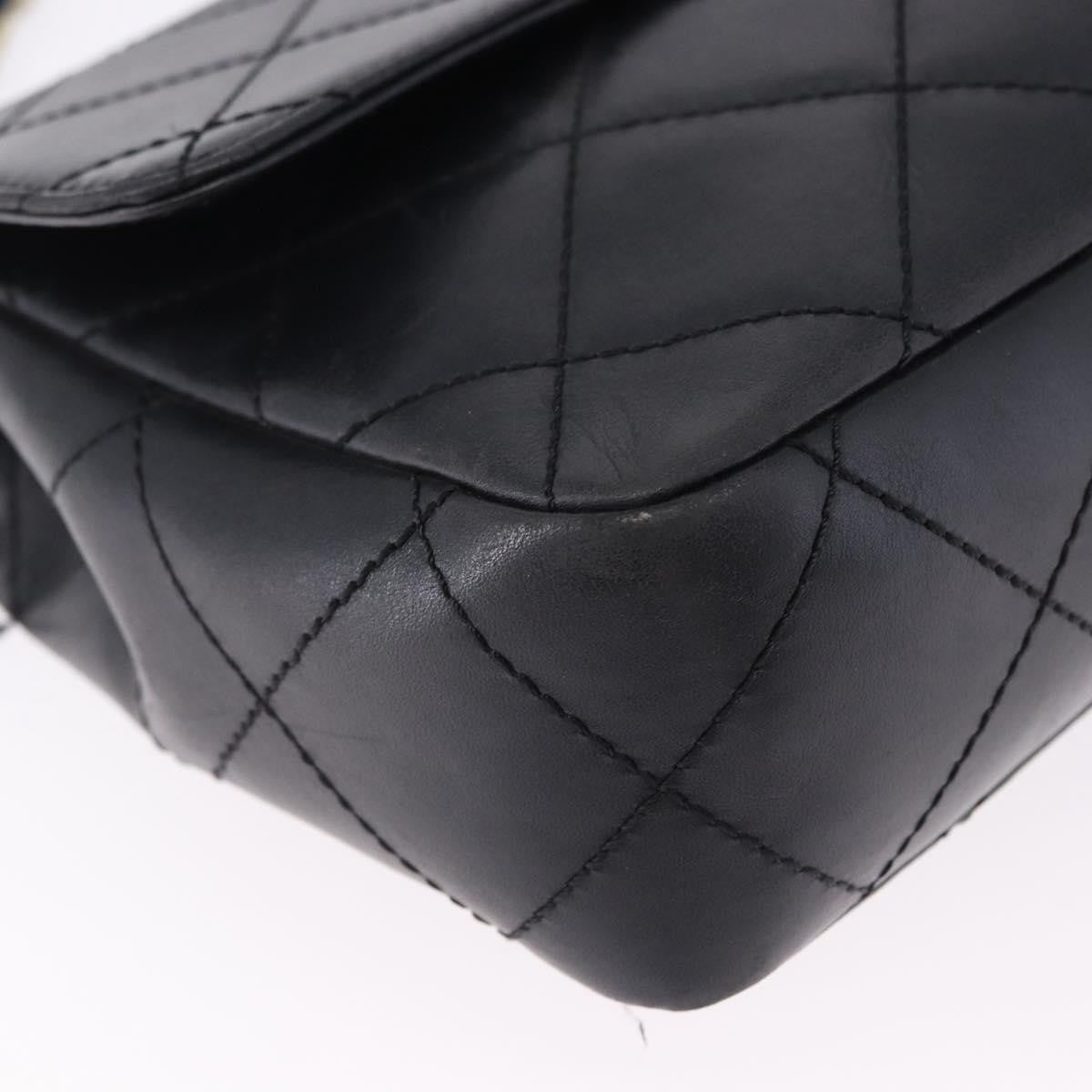 Chanel Chain Flap Quilted Leather Black Leather Shoulder Bag Bag (Pre-Owned)