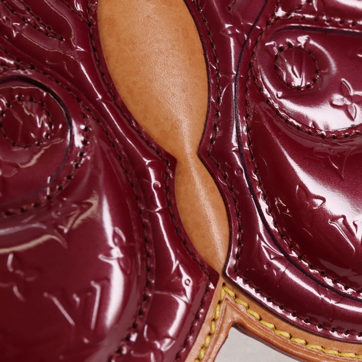 Louis Vuitton Conte De Fees Butterfly Monogram Vernis Burgundy Patent_Leather Clutche & Pouche Bag (Pre-Owned)