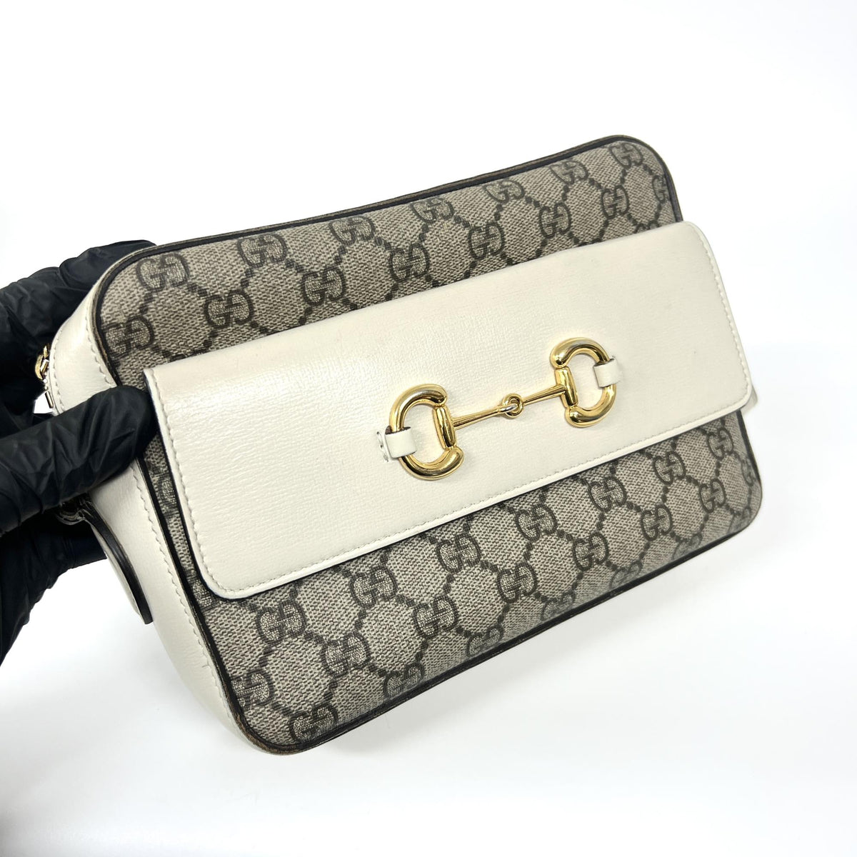 Gucci Horsebit 1955 Flap Pocket Camera Gg Coated Canvas And Leather Beige Canvas Shoulder Bag Bag (Pre-Owned)