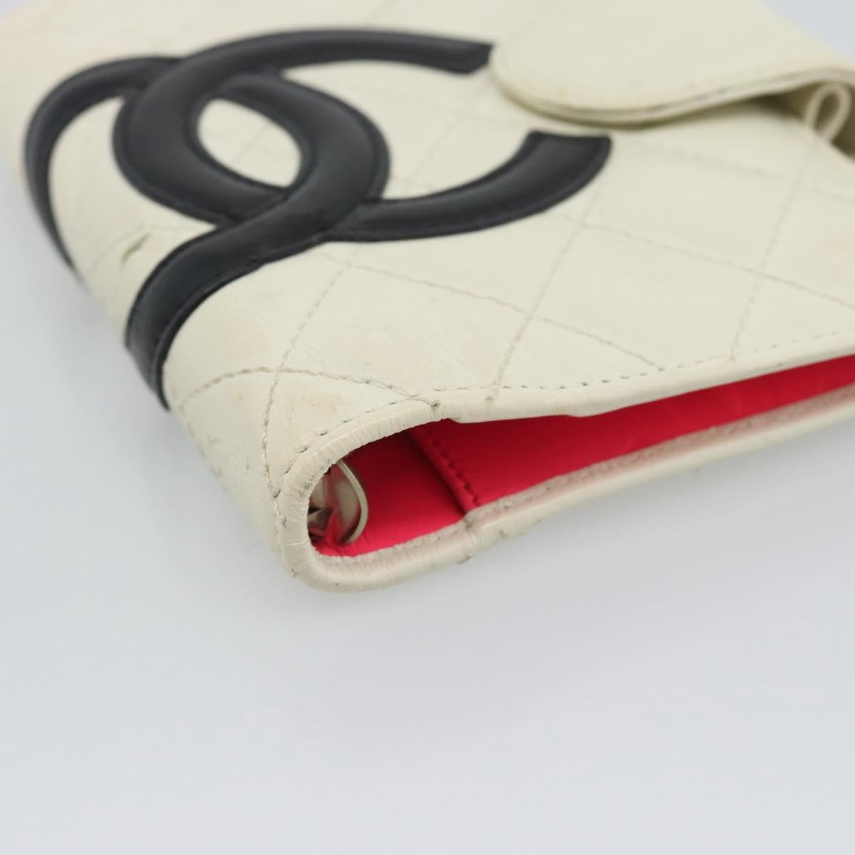 Chanel Cambon Zipped Pocket Quilted Lambskin White Leather Wallets Accessory (Pre-Owned)