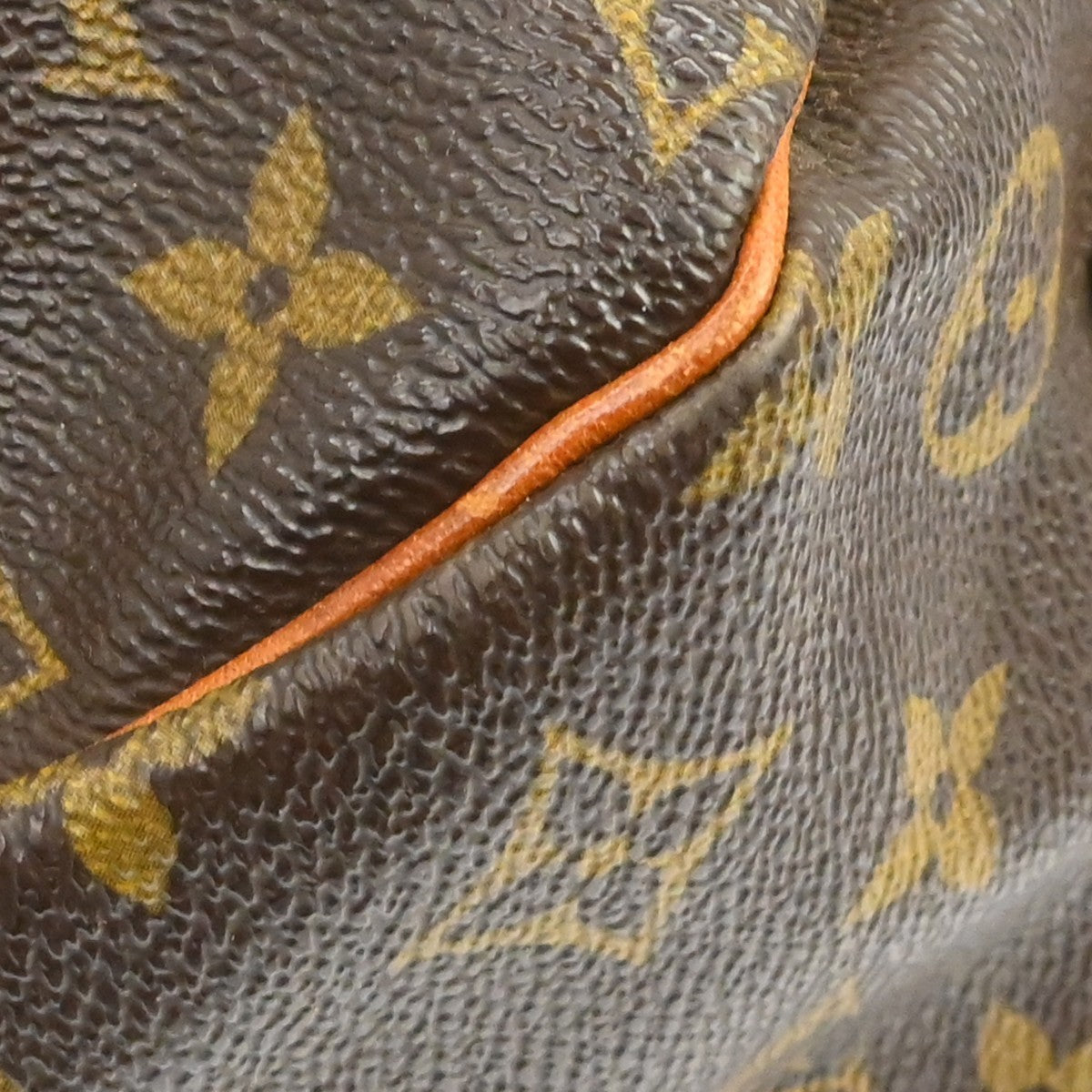 Louis Vuitton Saumur Monogram Brown Canvas Shoulder Bag Bag (Pre-Owned)