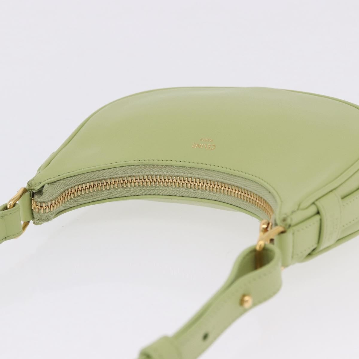 Celine Ava Leather Green Leather Handbag (Pre-Owned)