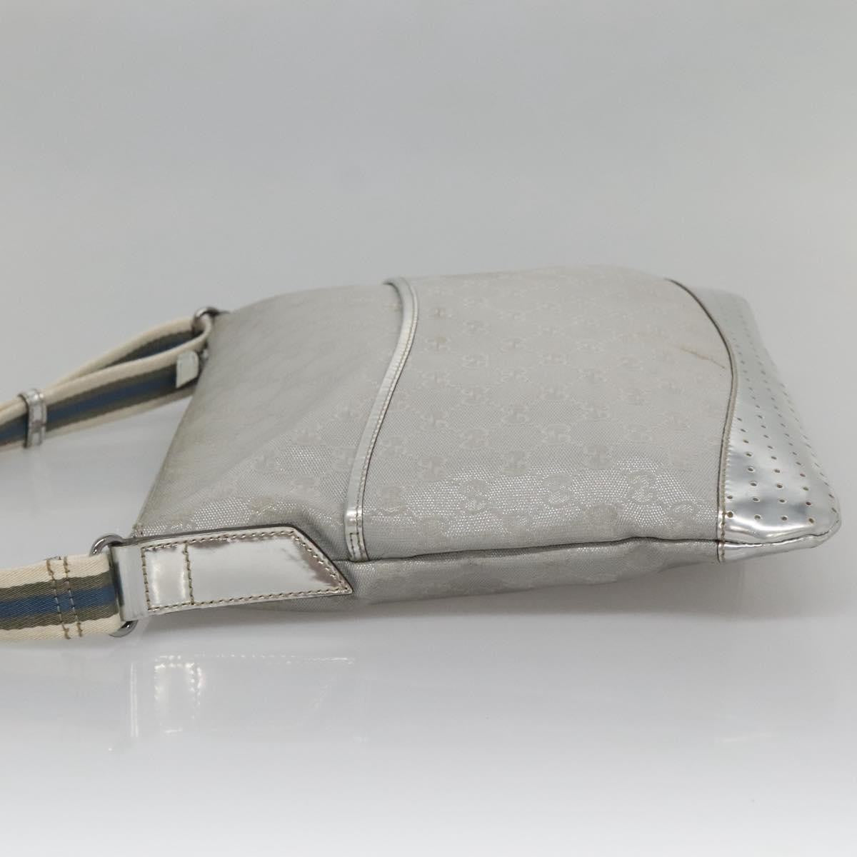 Gucci Zip Messenger Gg Canvas With Perforated Leather Silver Canvas Shoulder Bag Bag (Pre-Owned)