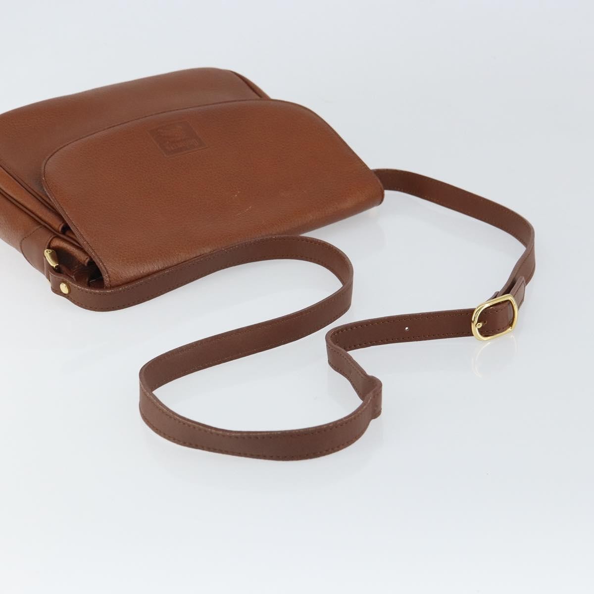 Burberry Vintage Leather Brown Leather Shoulder Bag Bag (Pre-Owned)