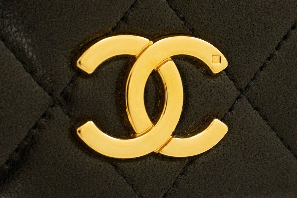 Chanel Vintage Full Flap Quilted Lambskin Black Leather Shoulder Bag Bag (Pre-Owned)