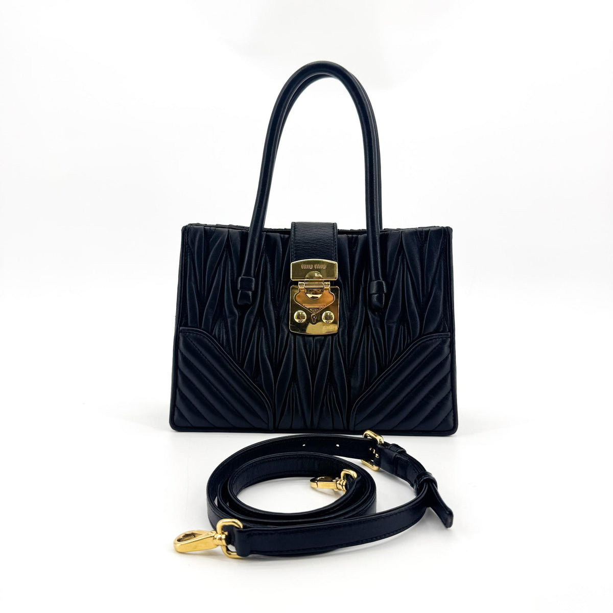 Miu Miu Confidential Matelasse Leather Black Leather Crossbody Bag Bag (Pre-Owned)
