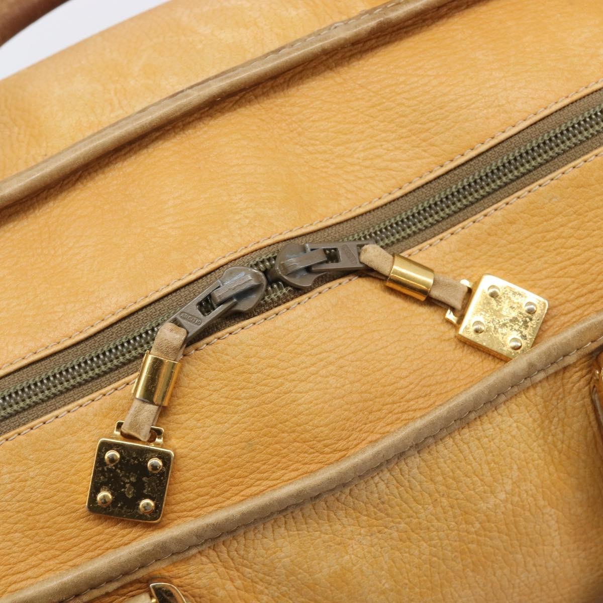 Loewe Amazona Leather Beige Leather Handbag (Pre-Owned)