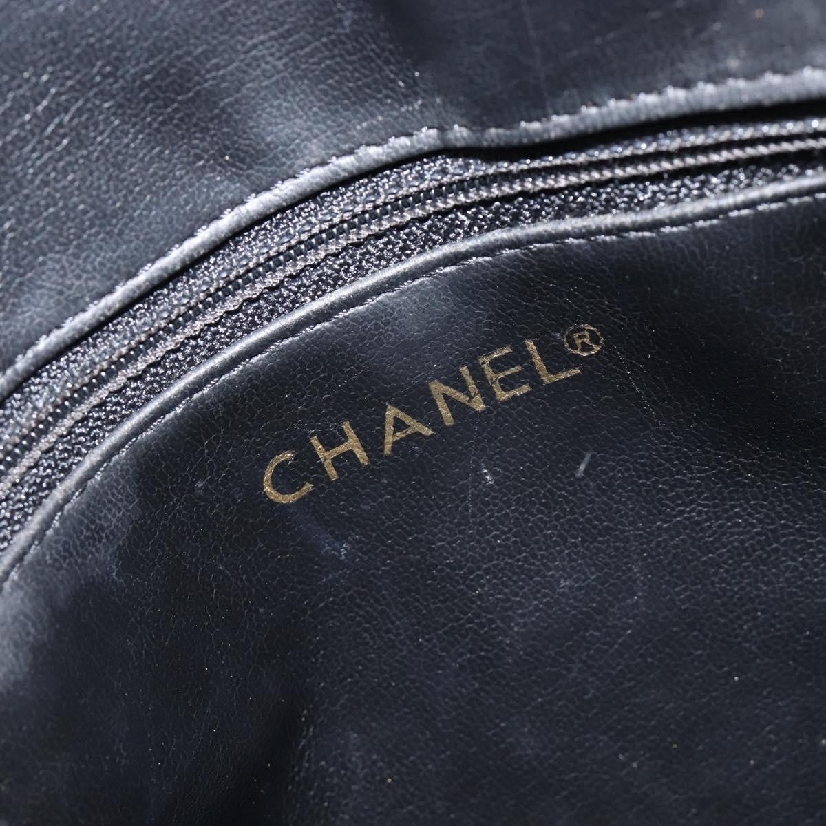 Chanel Shoulder Quilted Leather Black Leather Shoulder Bag Bag (Pre-Owned)