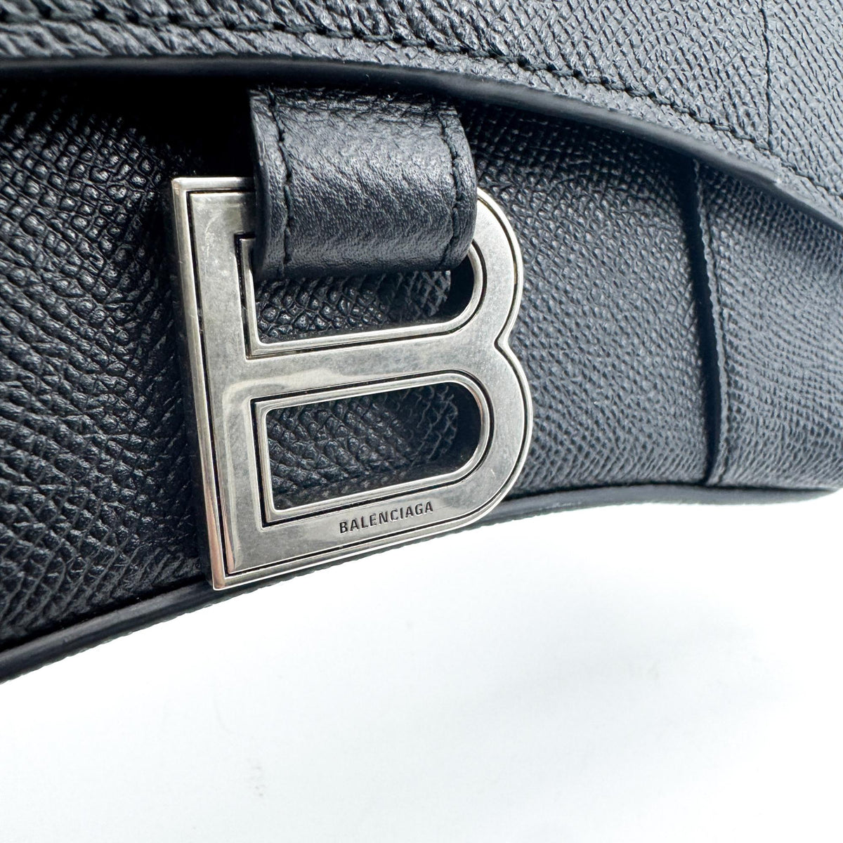 Balenciaga Hourglass Chain Leather Black Leather Shoulder Bag Bag (Pre-Owned)