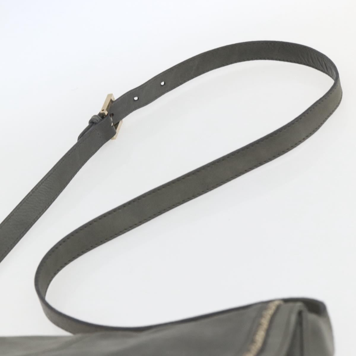 Fendi Shoulder Leather Gray Leather Shoulder Bag Bag (Pre-Owned)