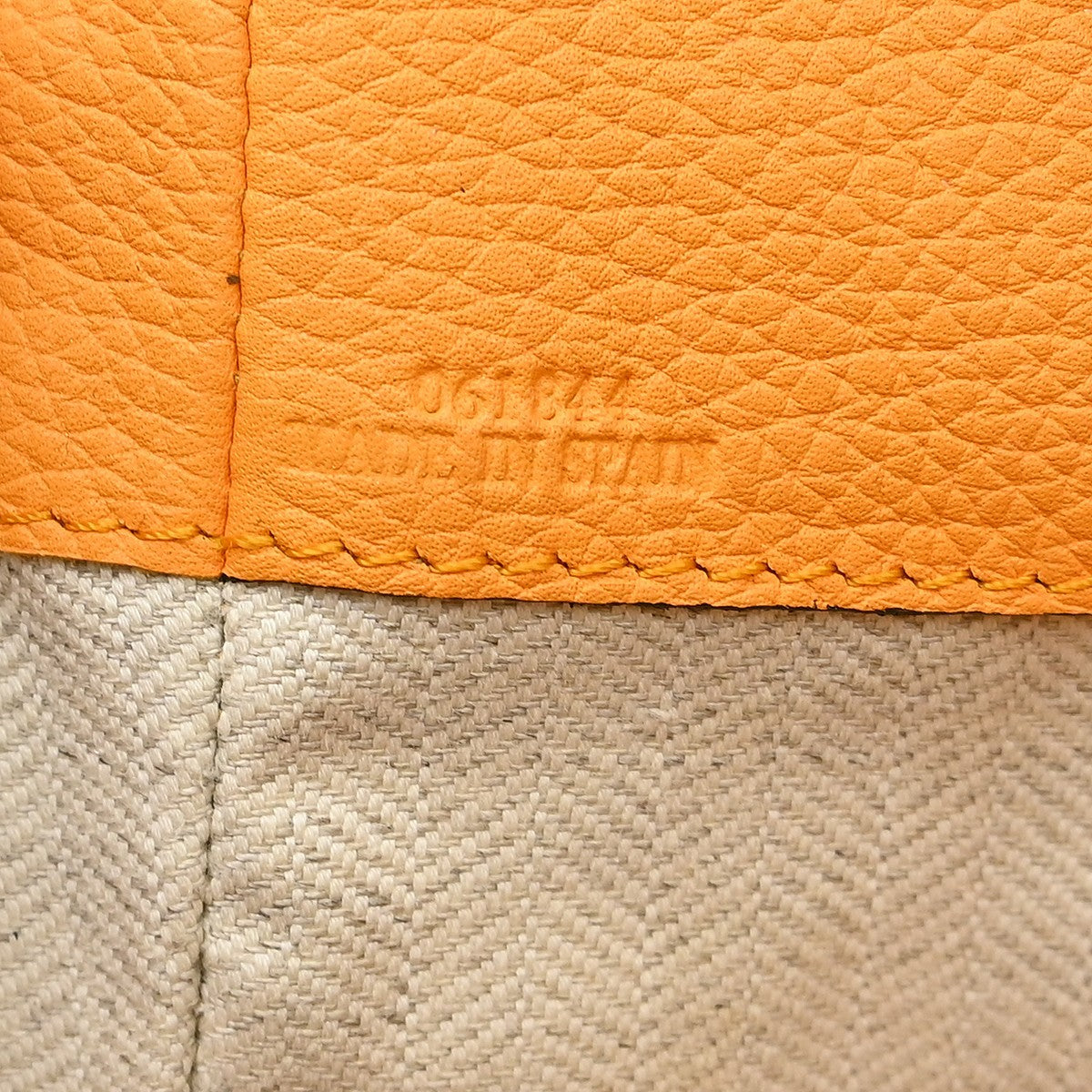 Loewe Hammock Leather Orange Leather Handbag (Pre-Owned)