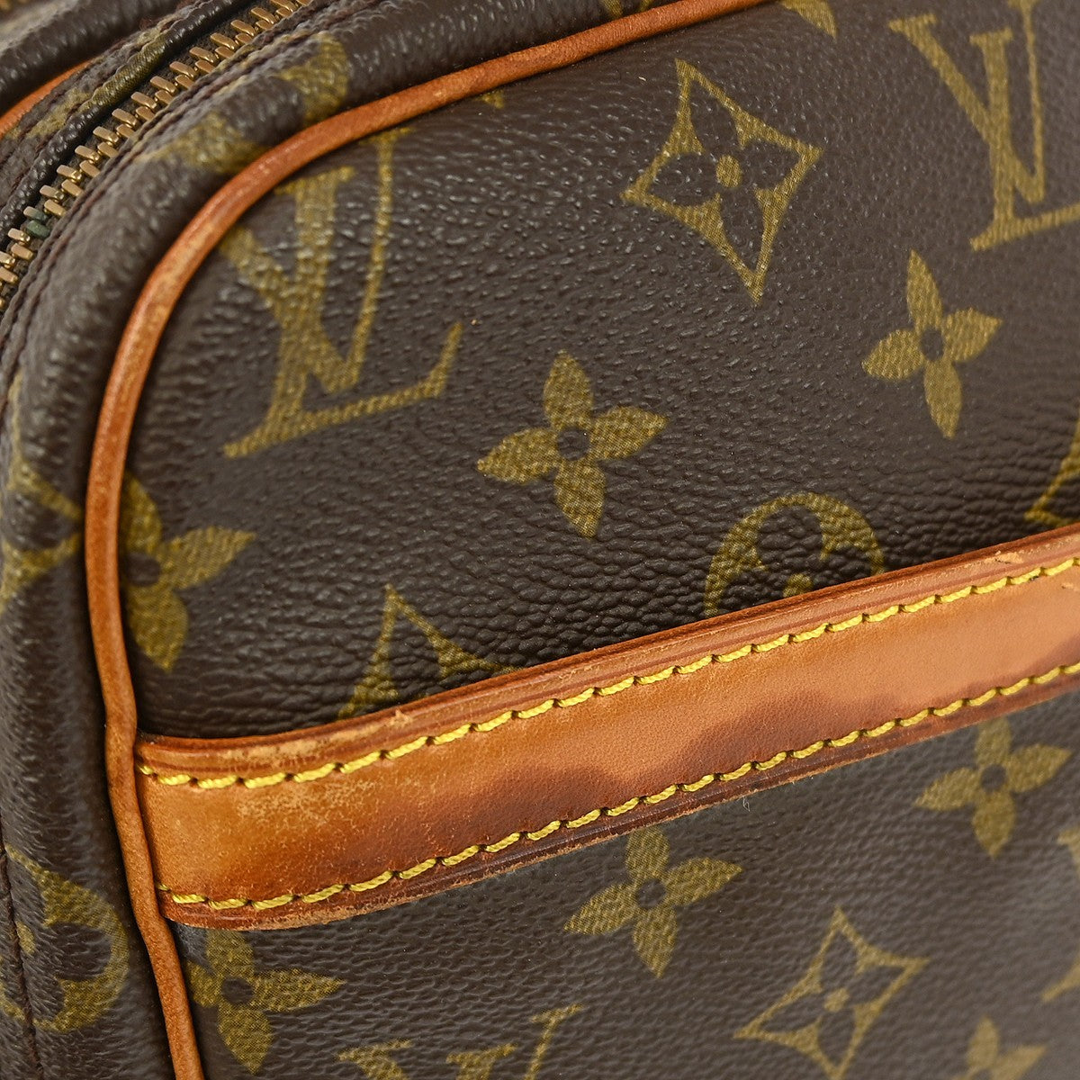 Louis Vuitton Reporter Monogram Canvas Brown Canvas Handbag (Pre-Owned)