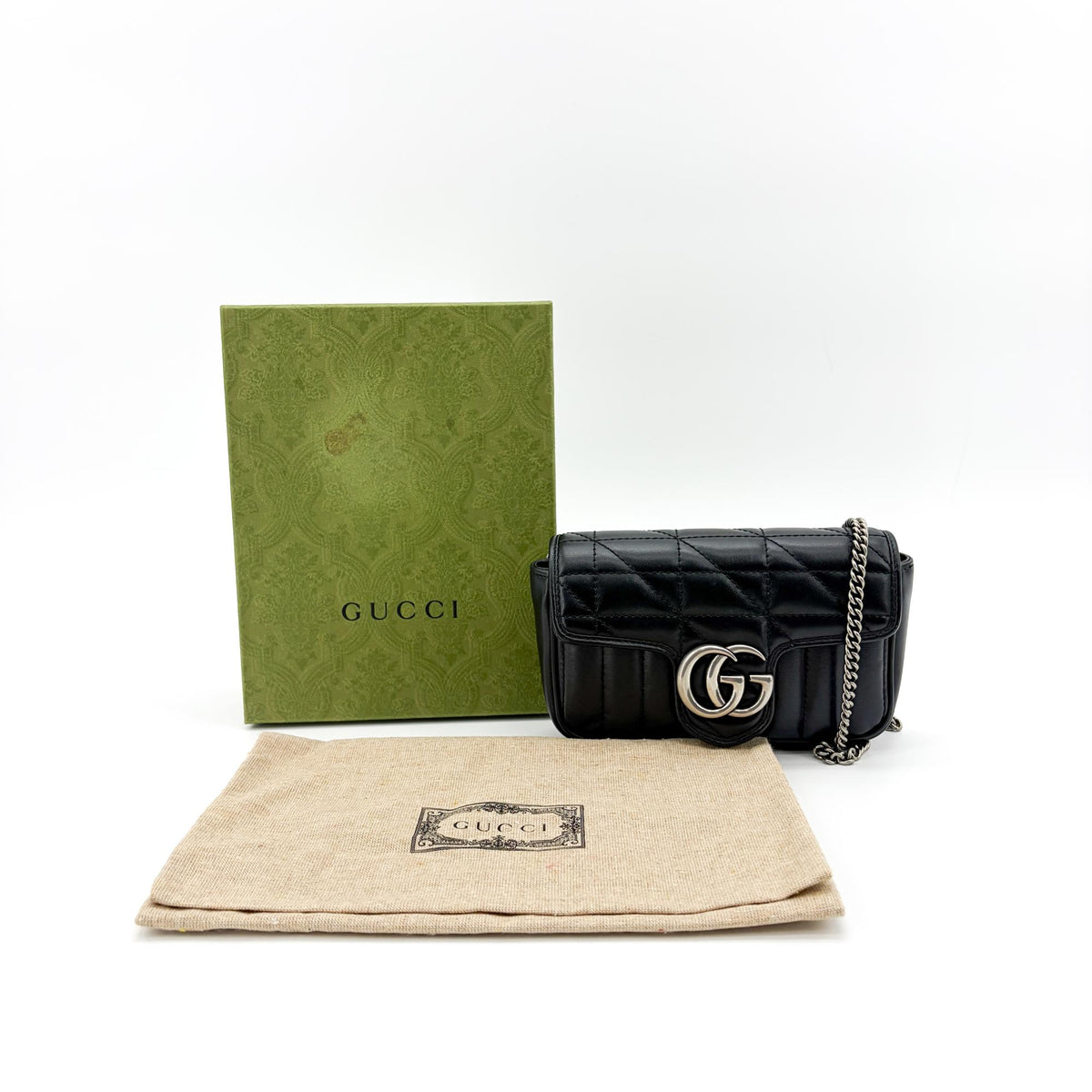 Gucci Gg Marmont Patent Black Leather Shoulder Bag Bag (Pre-Owned)