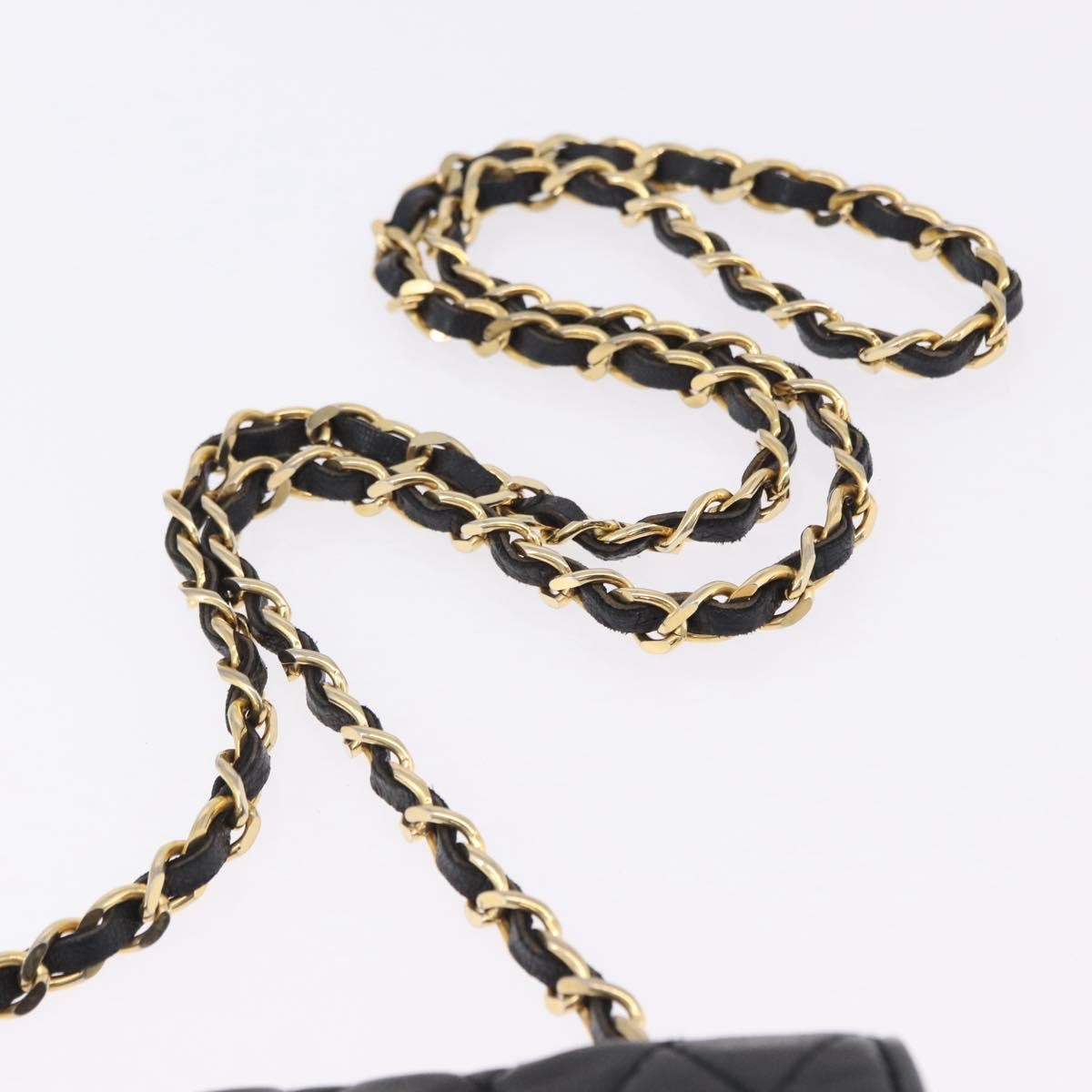 Bally Vintage Chain Quilted Leather Black Leather Shoulder Bag Bag (Pre-Owned)