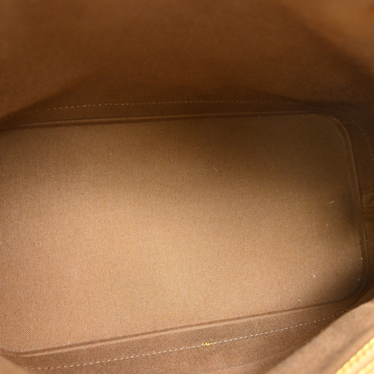 Louis Vuitton Alma Monogram Canvas Brown Canvas Handbag (Pre-Owned)