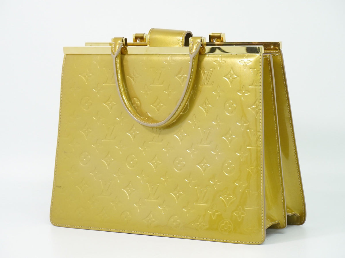 Louis Vuitton Deesse Monogram Vernis Beige Leather Handbag (Pre-Owned)