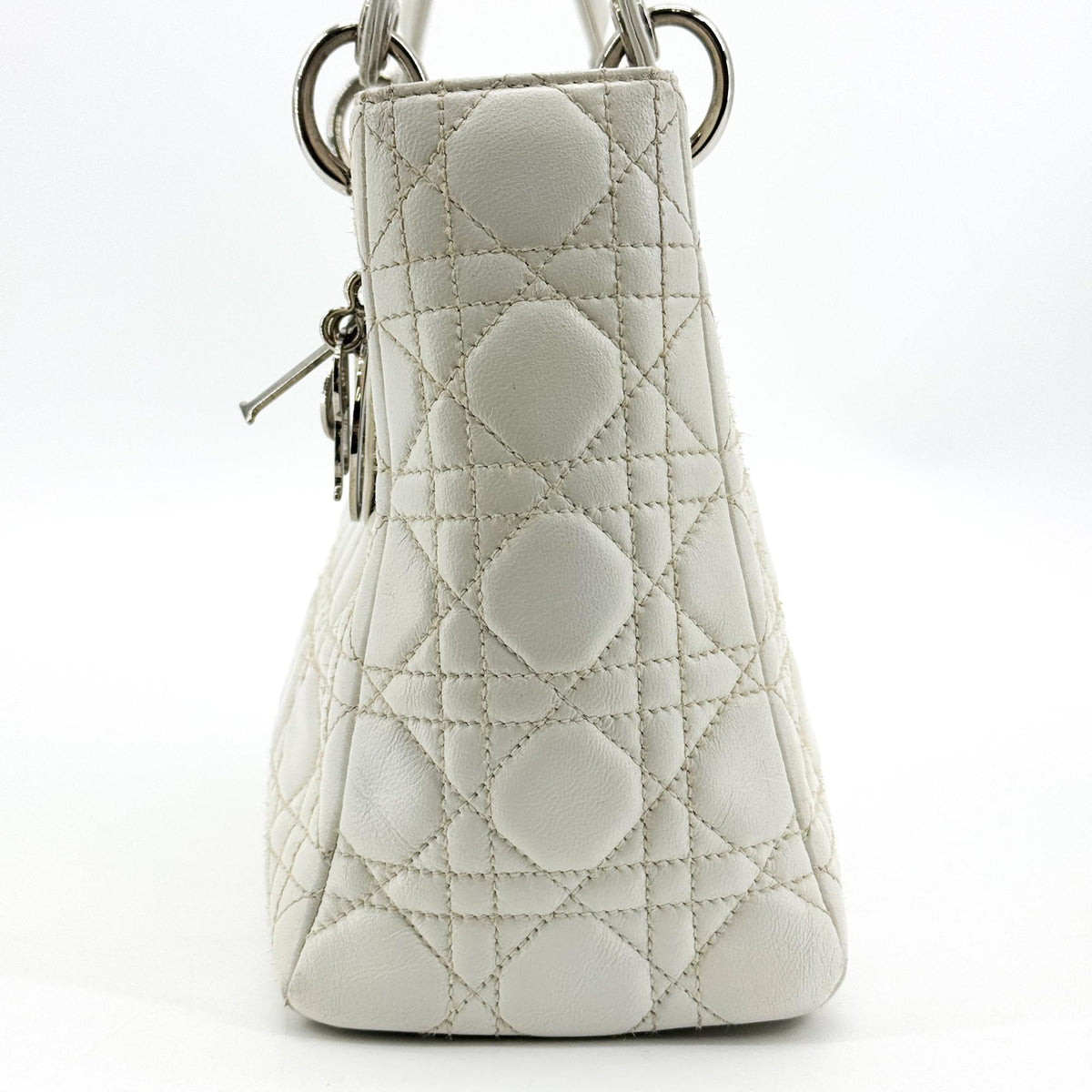 Christian Dior Lady Dior Grained Calfskin White Leather Handbag (Pre-Owned)