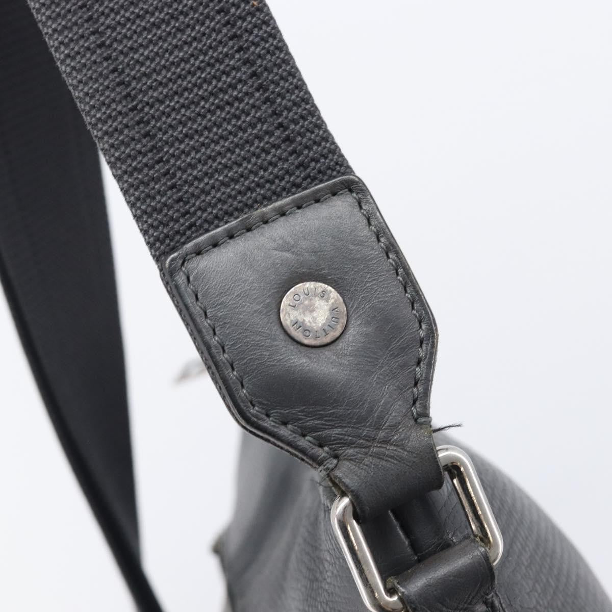 Louis Vuitton Shawnee Pochette Utah Leather Gray Leather Clutche & Pouche Bag (Pre-Owned)