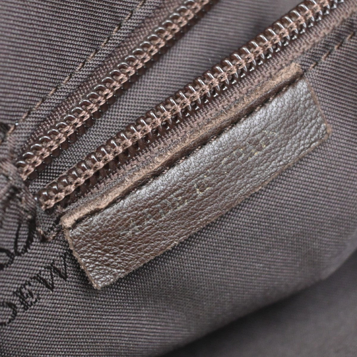 Loewe Anagram Leather Beige Leather Shoulder Bag Bag (Pre-Owned)