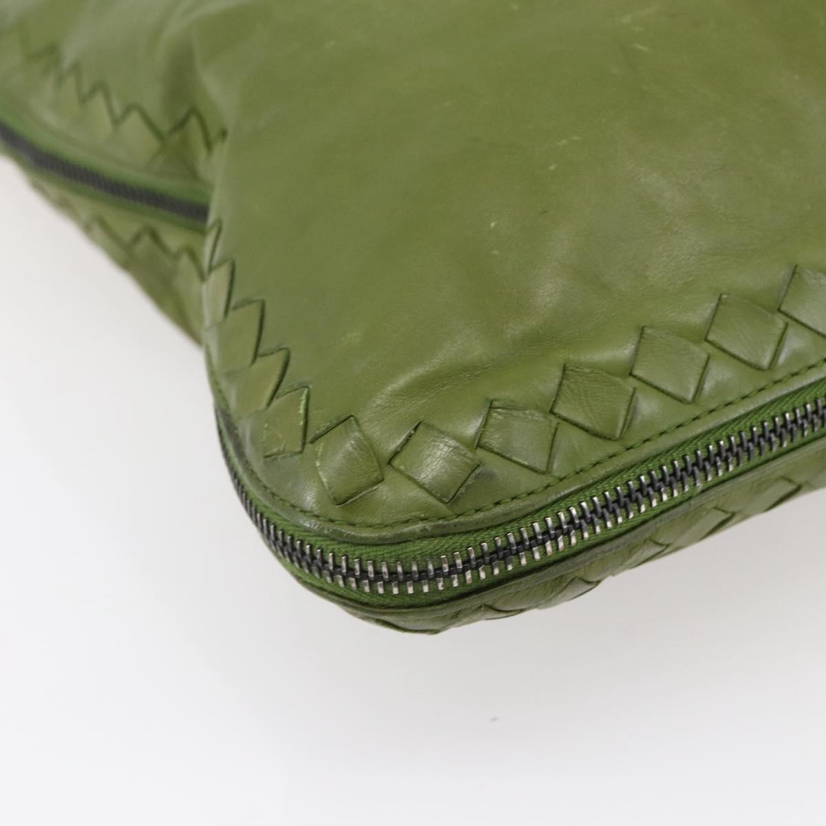 Bottega Veneta Intrecciato Leather Green Leather Shoulder Bag Bag (Pre-Owned)