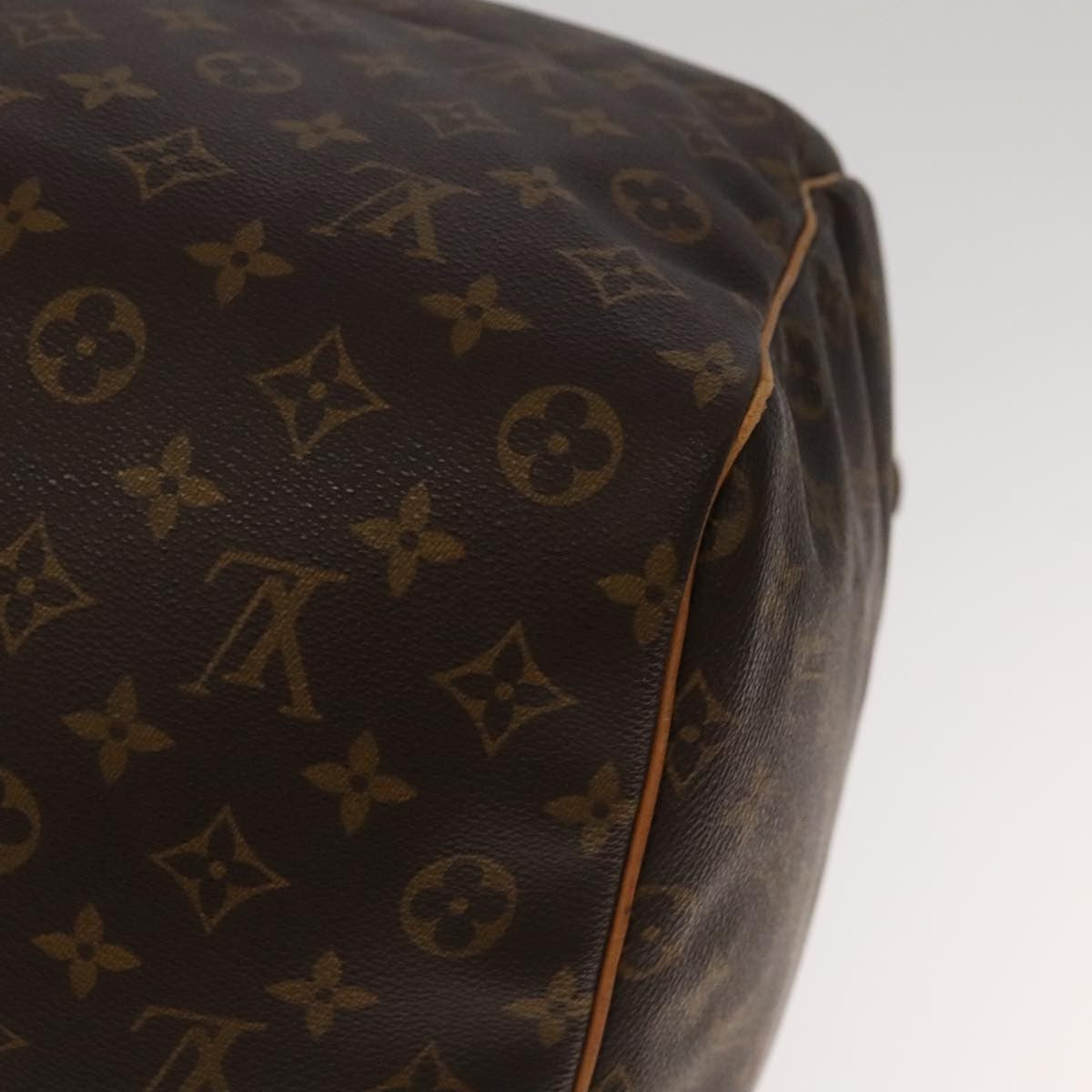 Louis Vuitton Keepall Monogram Canvas Brown Canvas Travel Bag Bag (Pre-Owned)