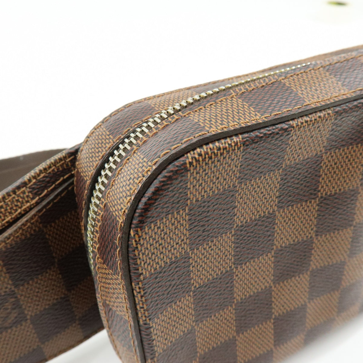 Louis Vuitton Geronimos Waist Damier Brown Canvas Shoulder Bag Bag (Pre-Owned)