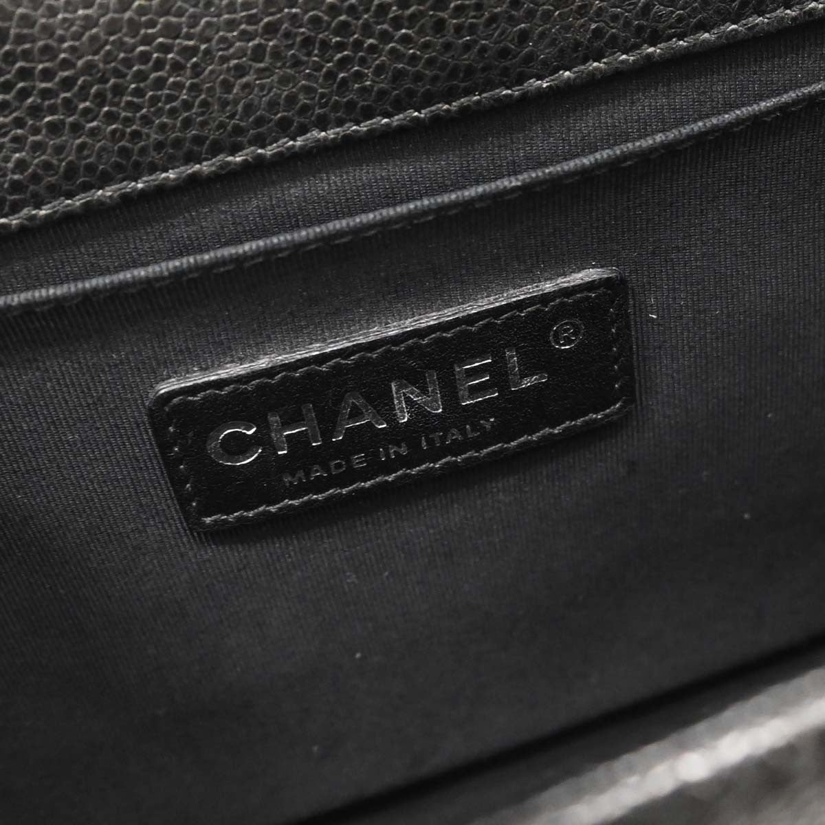 Chanel Boy Flap Tweed And Leather Black Leather Shoulder Bag Bag (Pre-Owned)