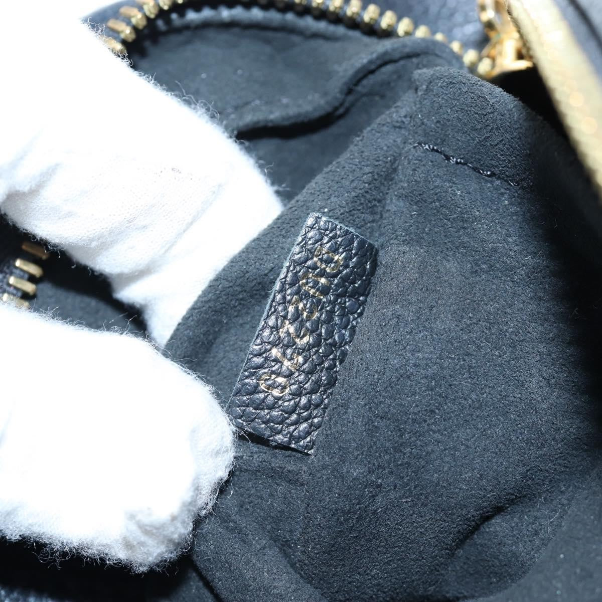 Louis Vuitton Boite Chapeau Souple Monogram Empreinte Leather Black Leather Shoulder Bag Bag (Pre-Owned)