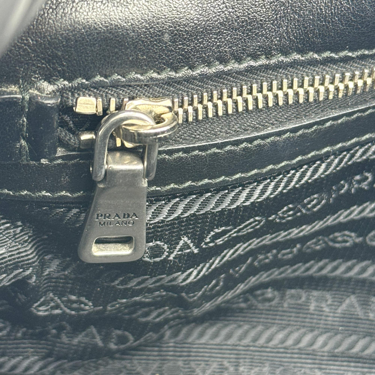 Prada Camera Diagramme Quilted Leather Black Calfskin Handbag (Pre-Owned)