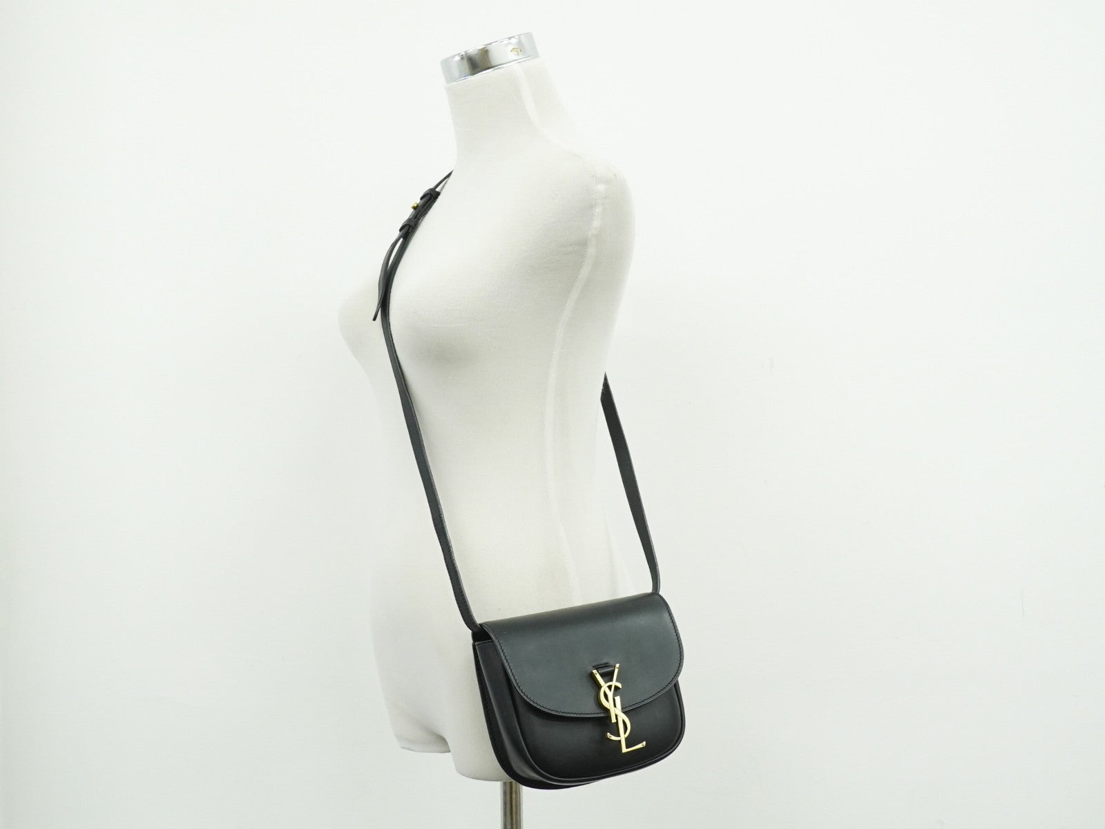 Saint Laurent Kaia Leather Black Leather Shoulder Bag Bag (Pre-Owned)