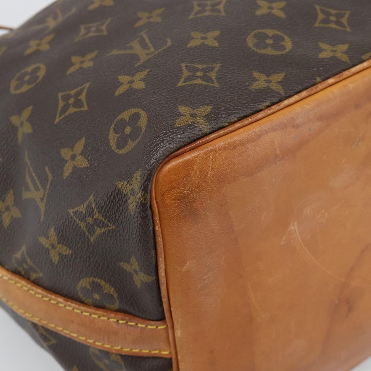 Louis Vuitton Petit Noe Monogram Canvas Brown Canvas Shoulder Bag Bag (Pre-Owned)