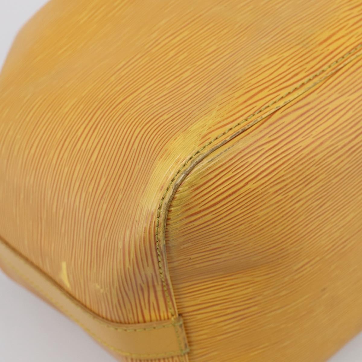 Louis Vuitton Petit Noe Epi Leather Yellow Leather Handbag (Pre-Owned)