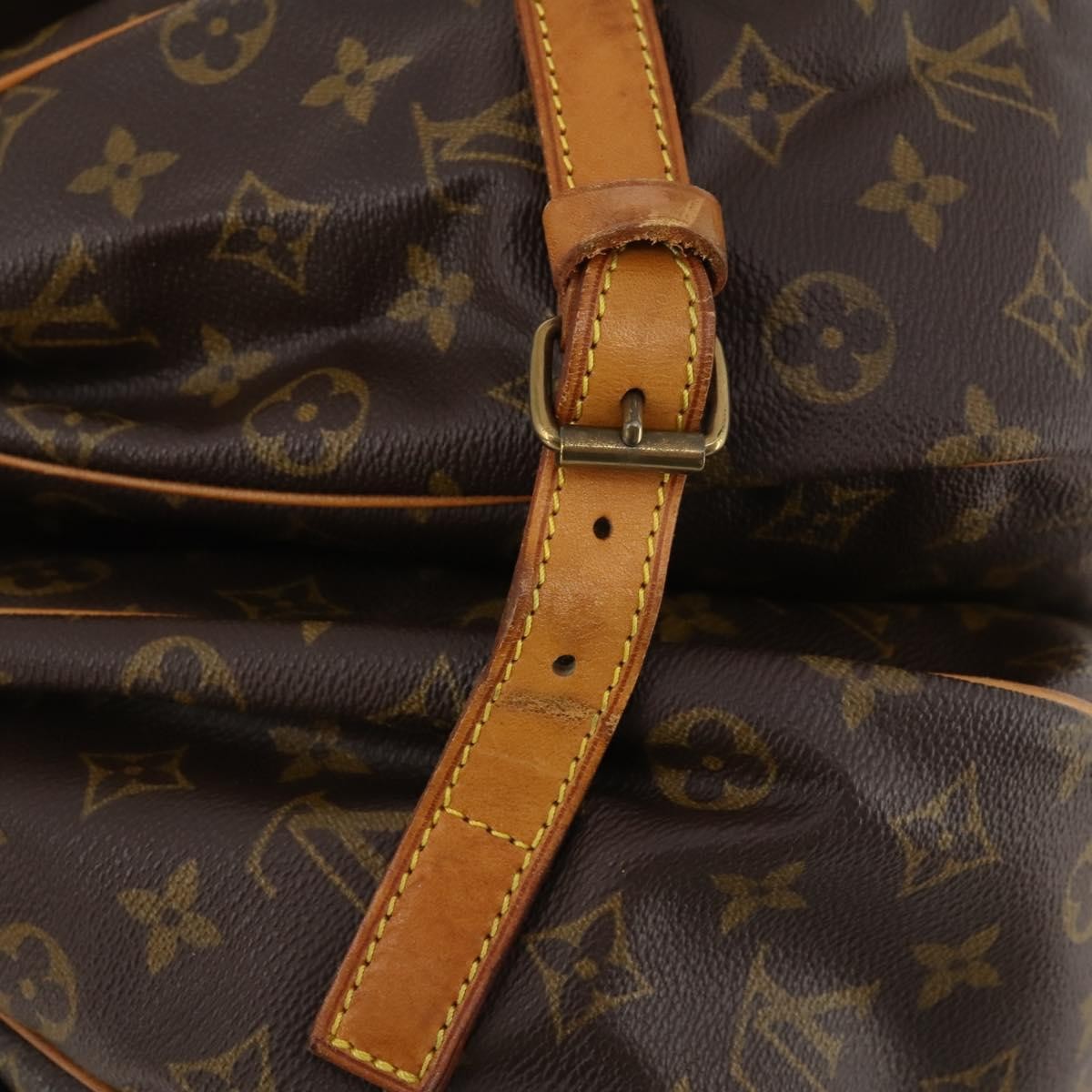 Louis Vuitton Saumur Monogram Canvas Brown Canvas Shoulder Bag Bag (Pre-Owned)