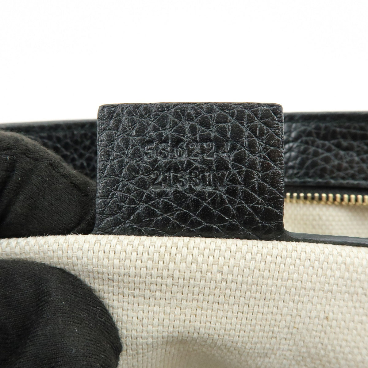 Gucci Soho Chain Leather Black Calfskin Crossbody Bag Bag (Pre-Owned)