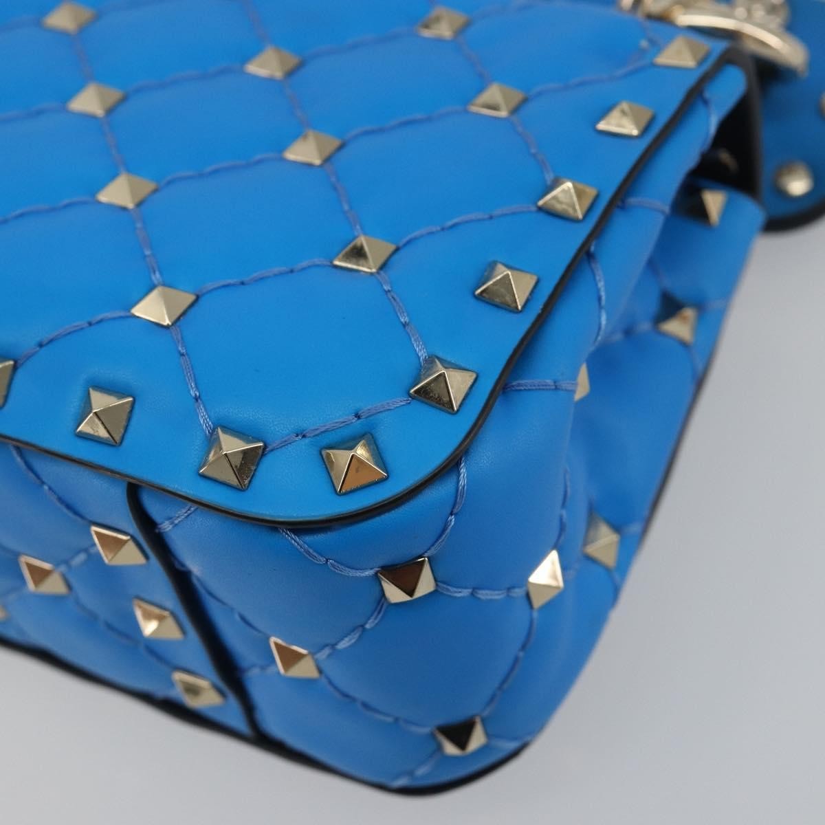 Valentino Garavani Rockstud Spike Flap Quilted Leather Blue Leather Shoulder Bag Bag (Pre-Owned)