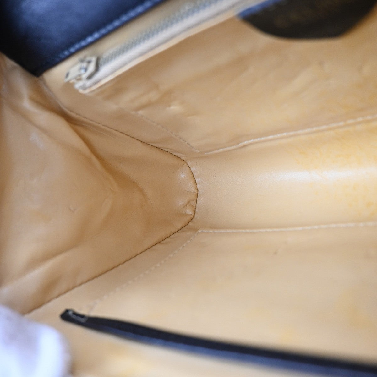 Celine Flap Shoulder Leather Black Leather Shoulder Bag Bag (Pre-Owned)