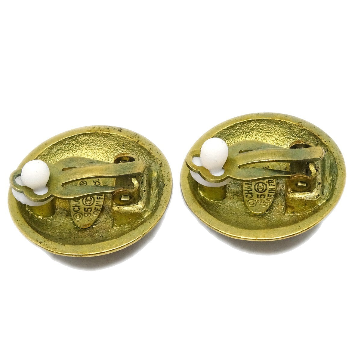 Chanel Vintage Cc Round Clip-On Metal Gold Gold_Plated Earrings Jewelry (Pre-Owned)