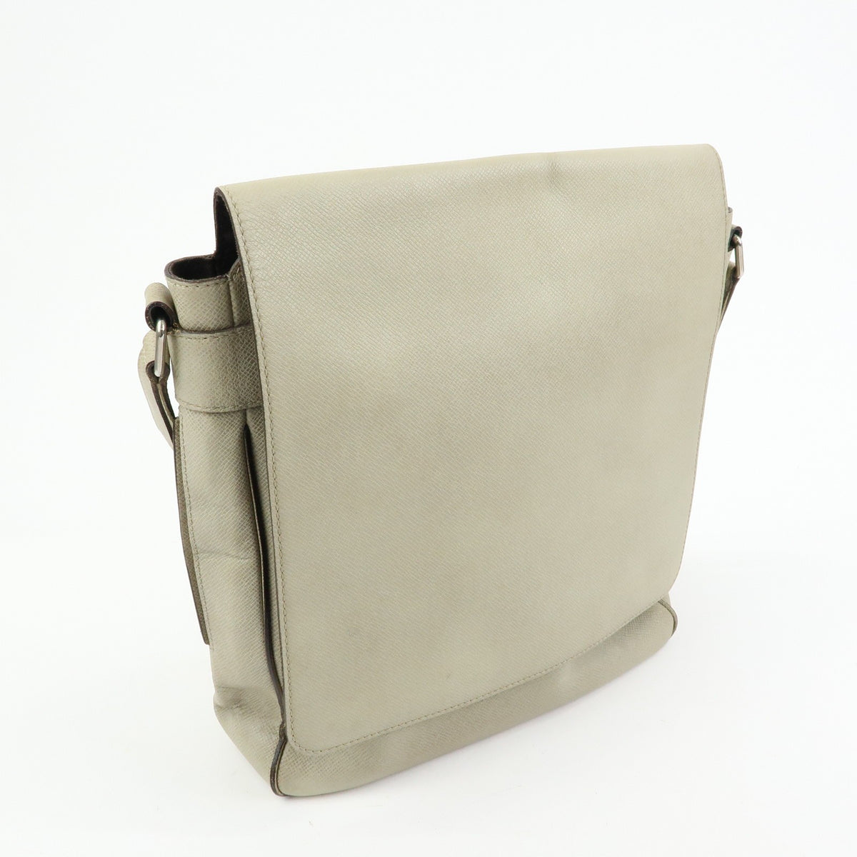 Louis Vuitton Milo Messenger Taiga Leather Beige Leather Handbag (Pre-Owned)