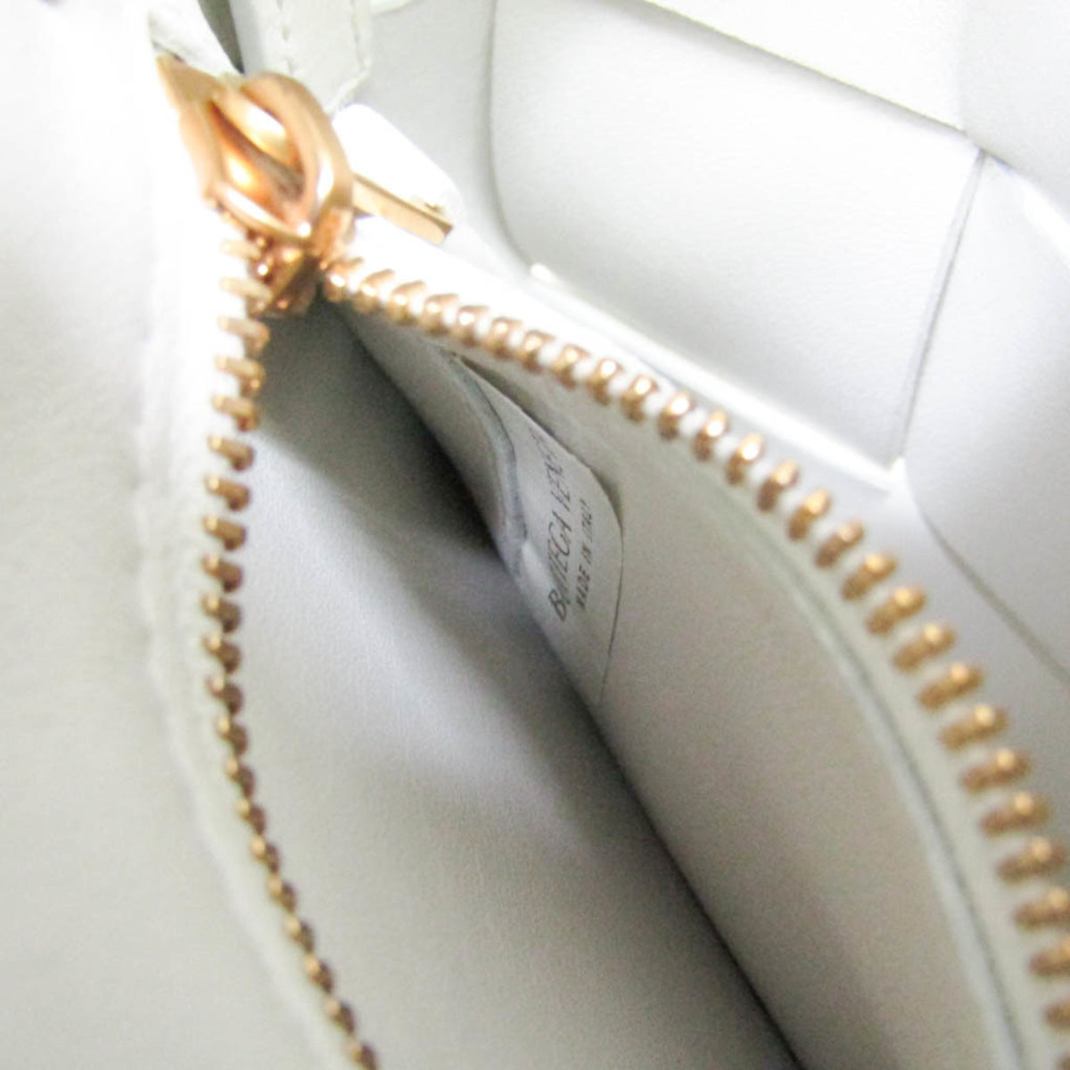 Bottega Veneta Cassette Convertible Maxi Intrecciato Leather White Leather Tote Bag Bag (Pre-Owned)