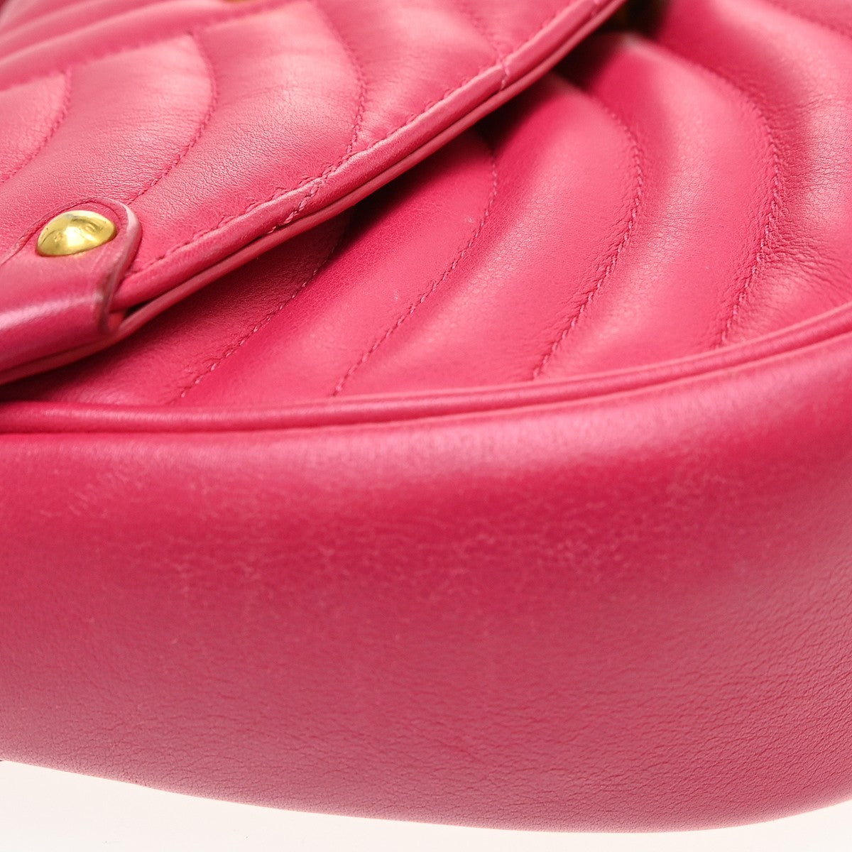 Louis Vuitton New Wave Chain Quilted Leather Pink Leather Handbag (Pre-Owned)