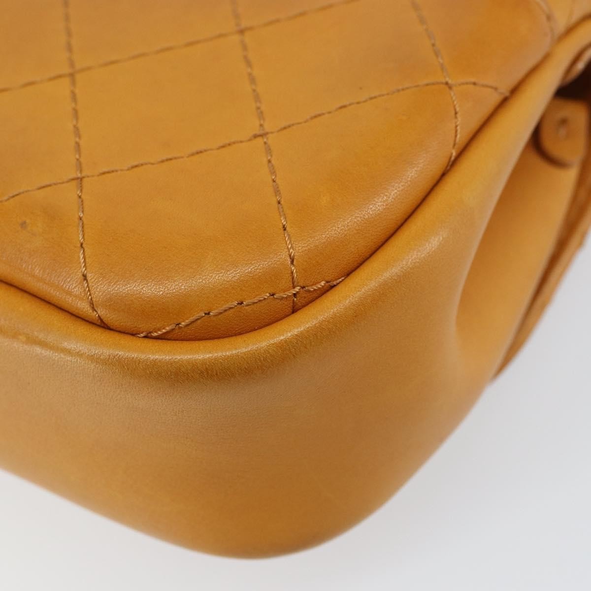 Chanel Chain Flap Quilted Leather Orange Leather Shoulder Bag Bag (Pre-Owned)