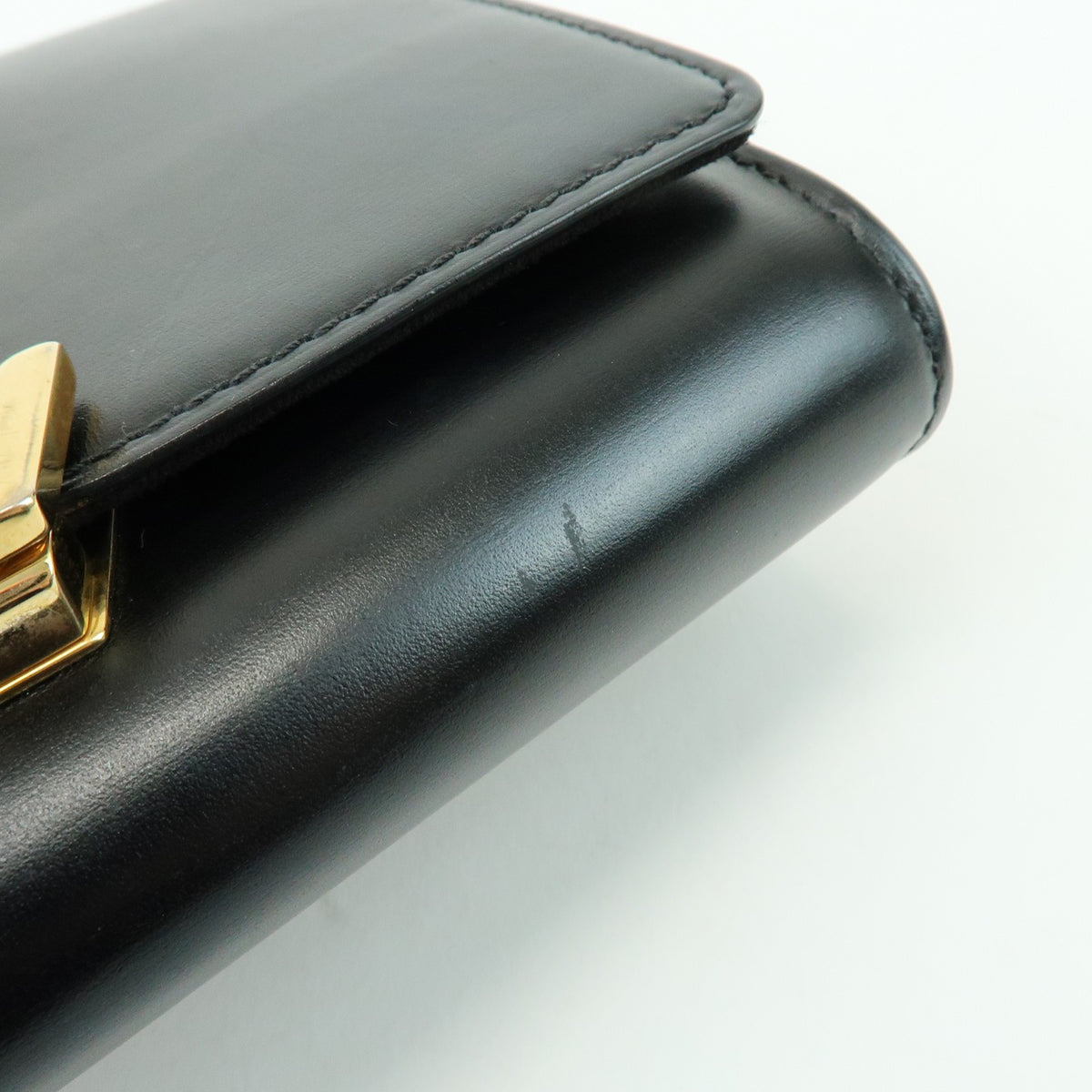 Louis Vuitton Chain Louise Clutch Leather Black Leather Clutche & Pouche Bag (Pre-Owned)