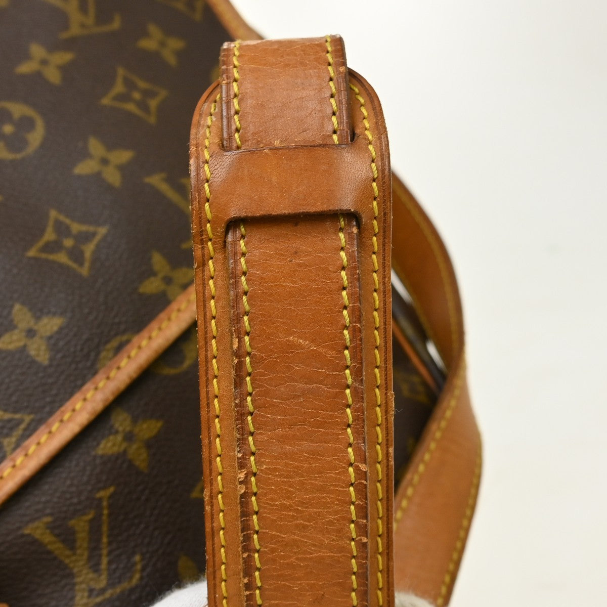 Louis Vuitton Saumur Monogram Canvas Brown Canvas Shoulder Bag Bag (Pre-Owned)