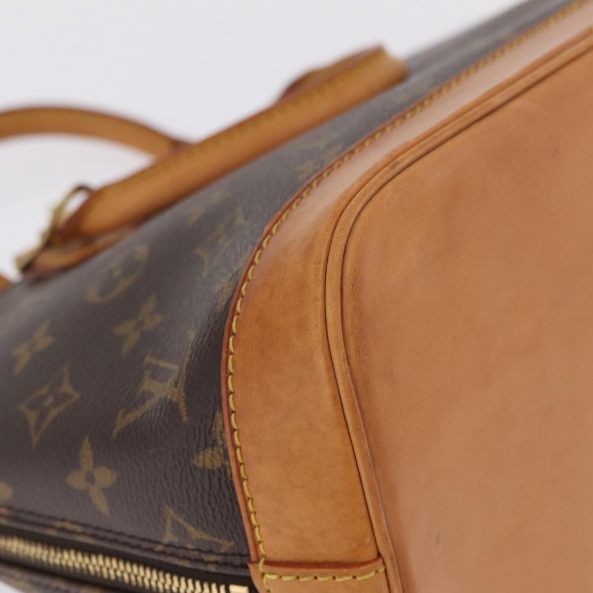 Louis Vuitton Alma Monogram Canvas Brown Canvas Handbag (Pre-Owned)