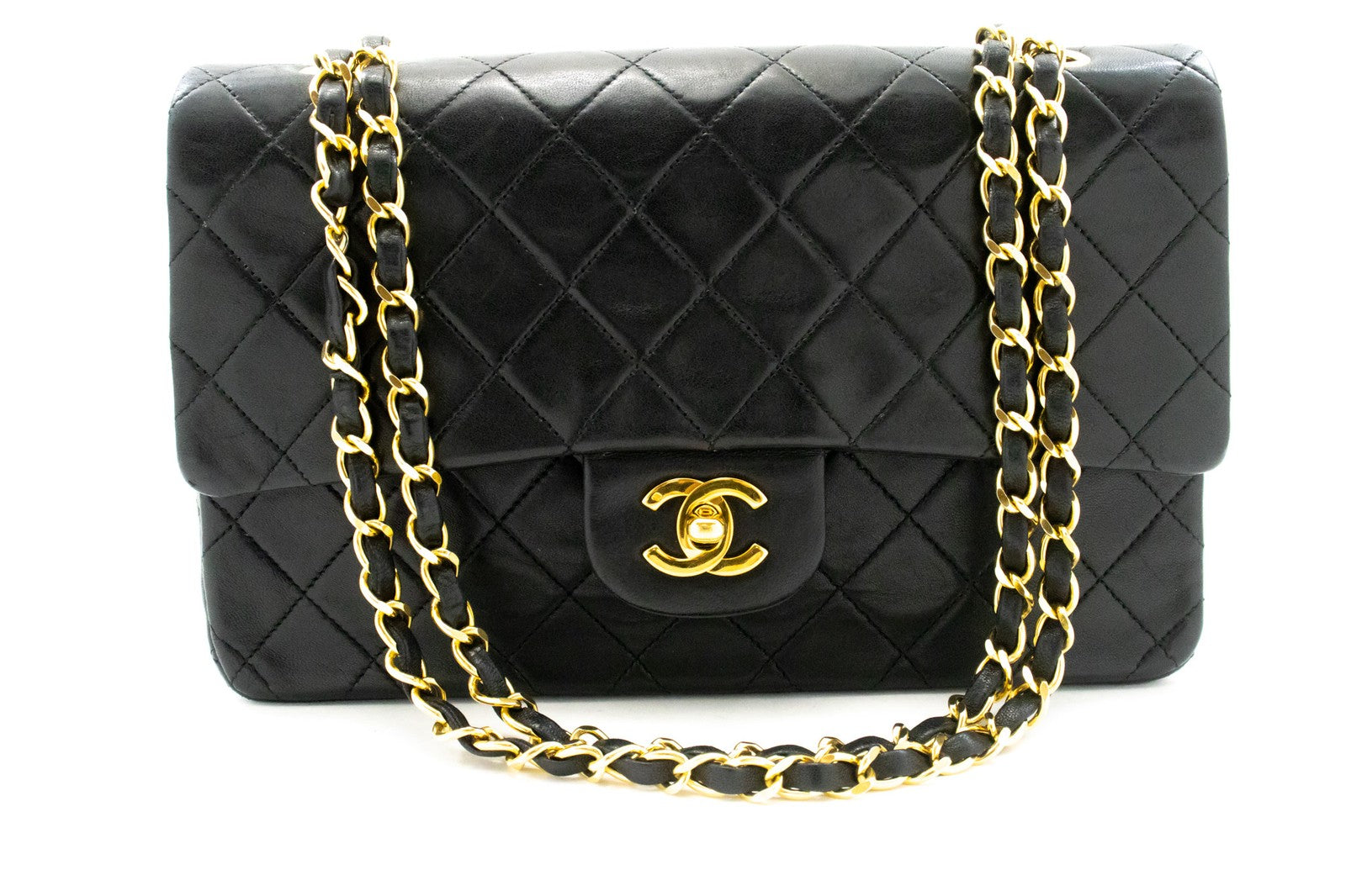 Chanel Classic Flap Lambskin Black Leather Crossbody Bag Bag (Pre-Owned)