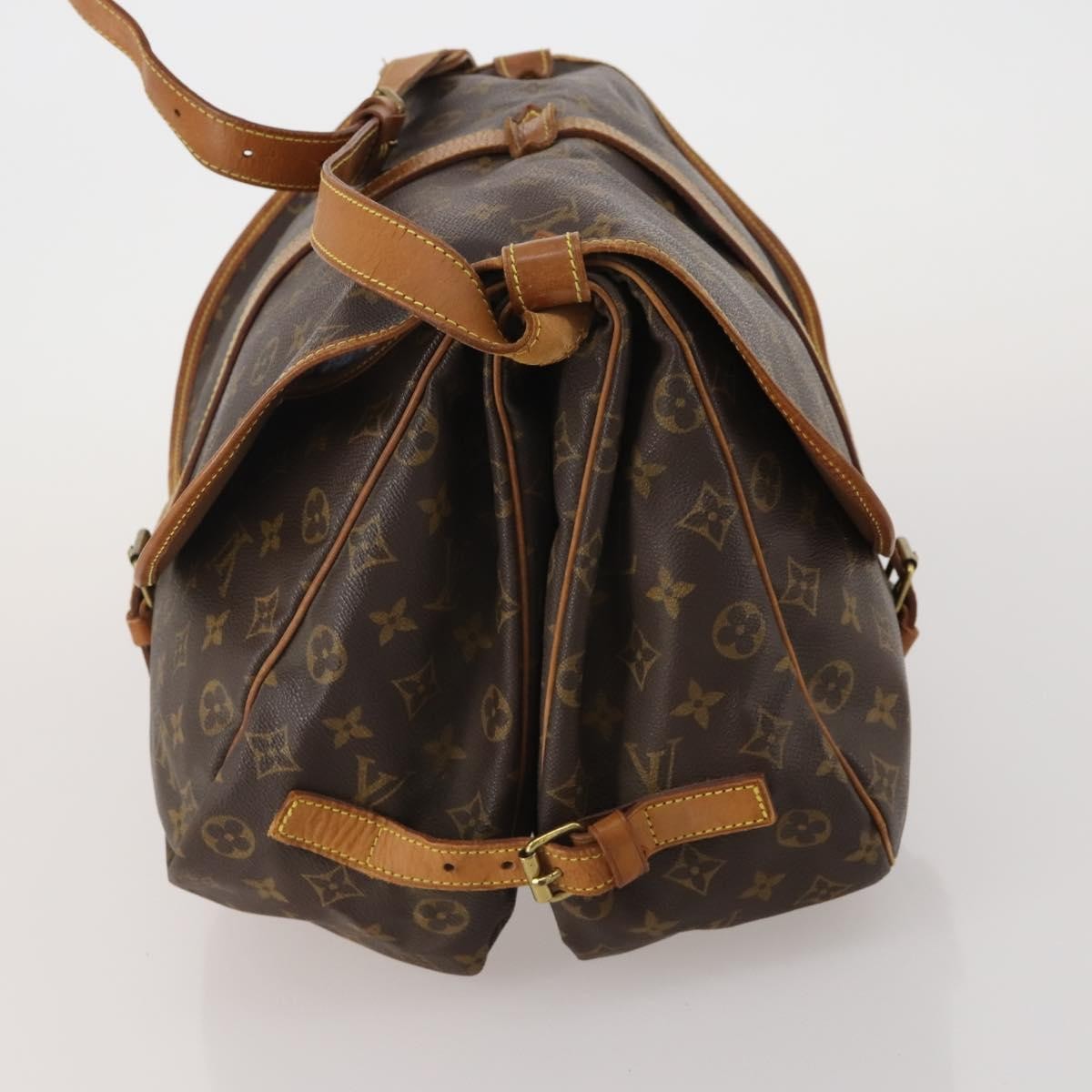 Louis Vuitton Saumur Monogram Canvas Brown Canvas Handbag (Pre-Owned)