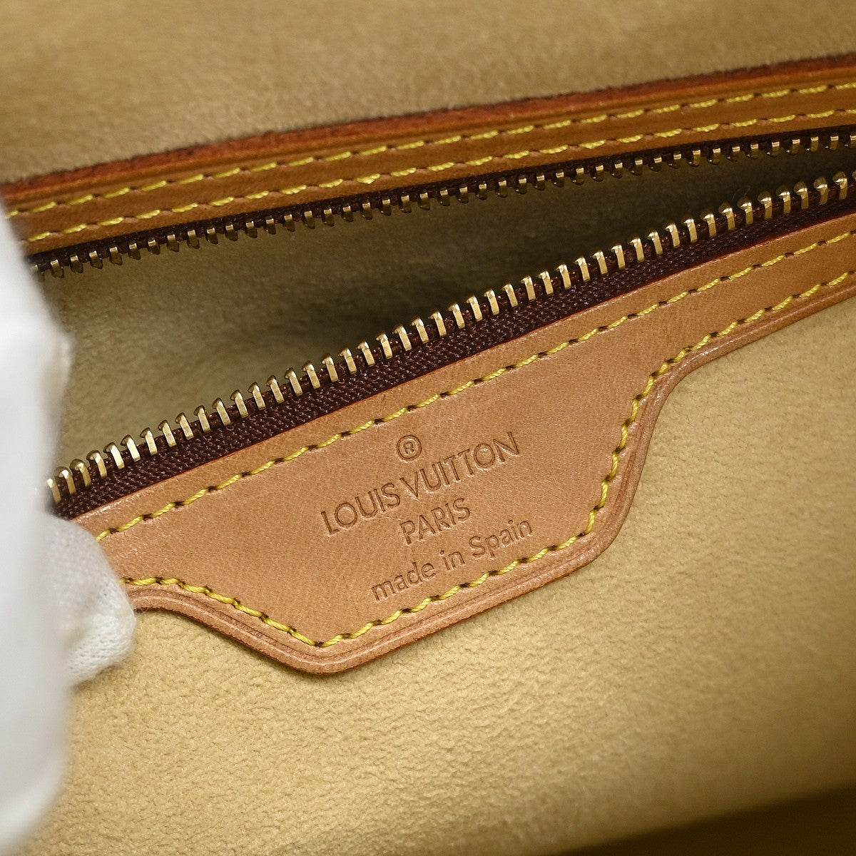 Louis Vuitton Looping Monogram Canvas Brown Canvas Handbag (Pre-Owned)